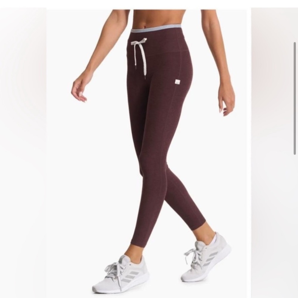 Vuori Women's Burgundy Drawstring High-Rise Leggings